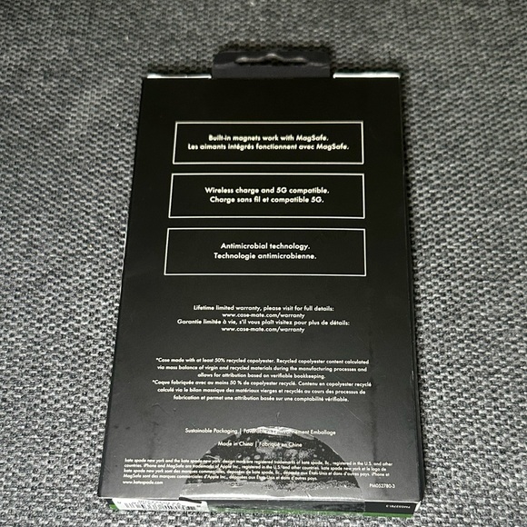 Kate Spade iPhone 15 Pro (6.1”) MagSafe Protective Case Floral Iridescent NIB - Picture 5 of 8